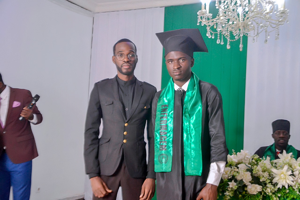 Imagem institucional 021