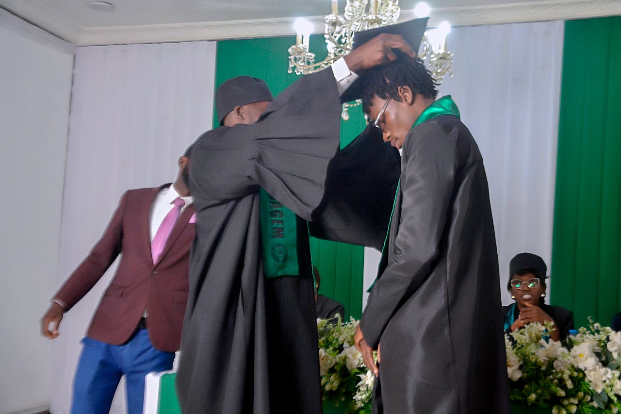 Imagem institucional 041