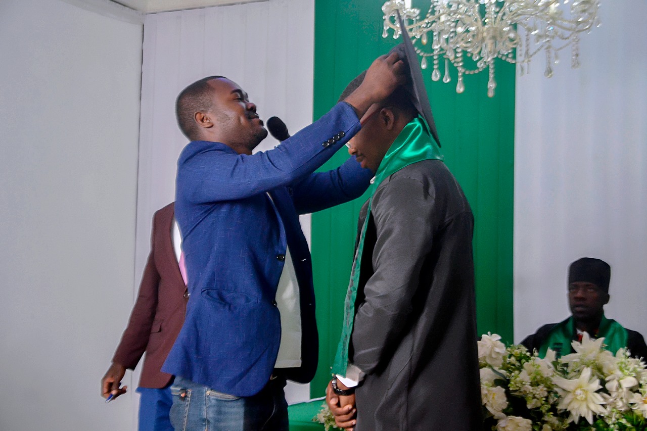 Imagem institucional 055