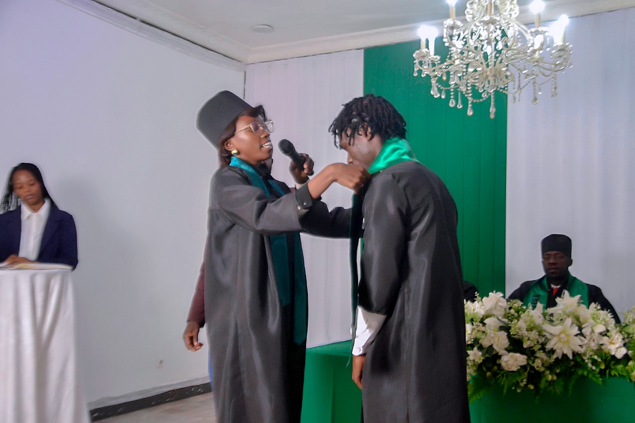 Imagem institucional 098